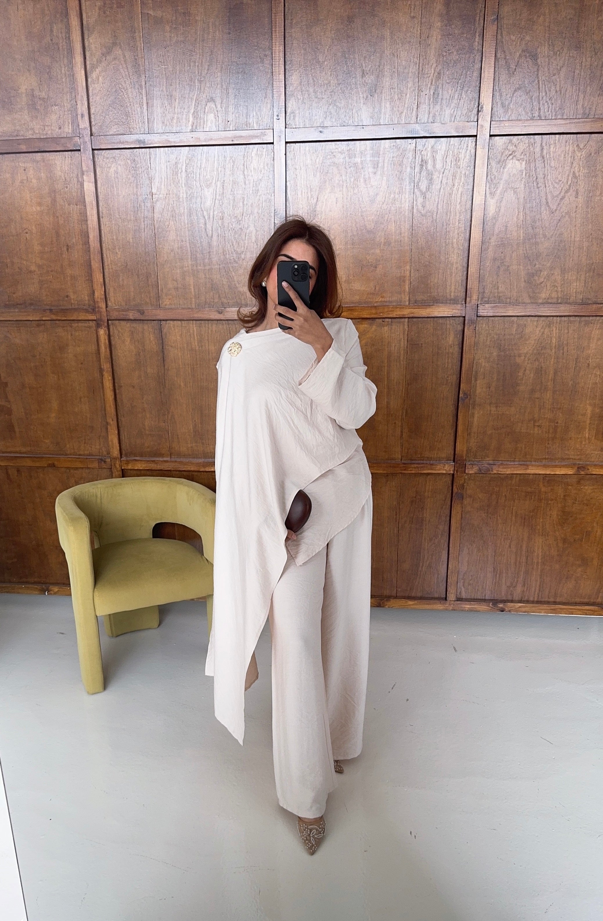 ENSEMBLE FOULARD CRÈME AVEC DORÉ BROCHE - ARYA