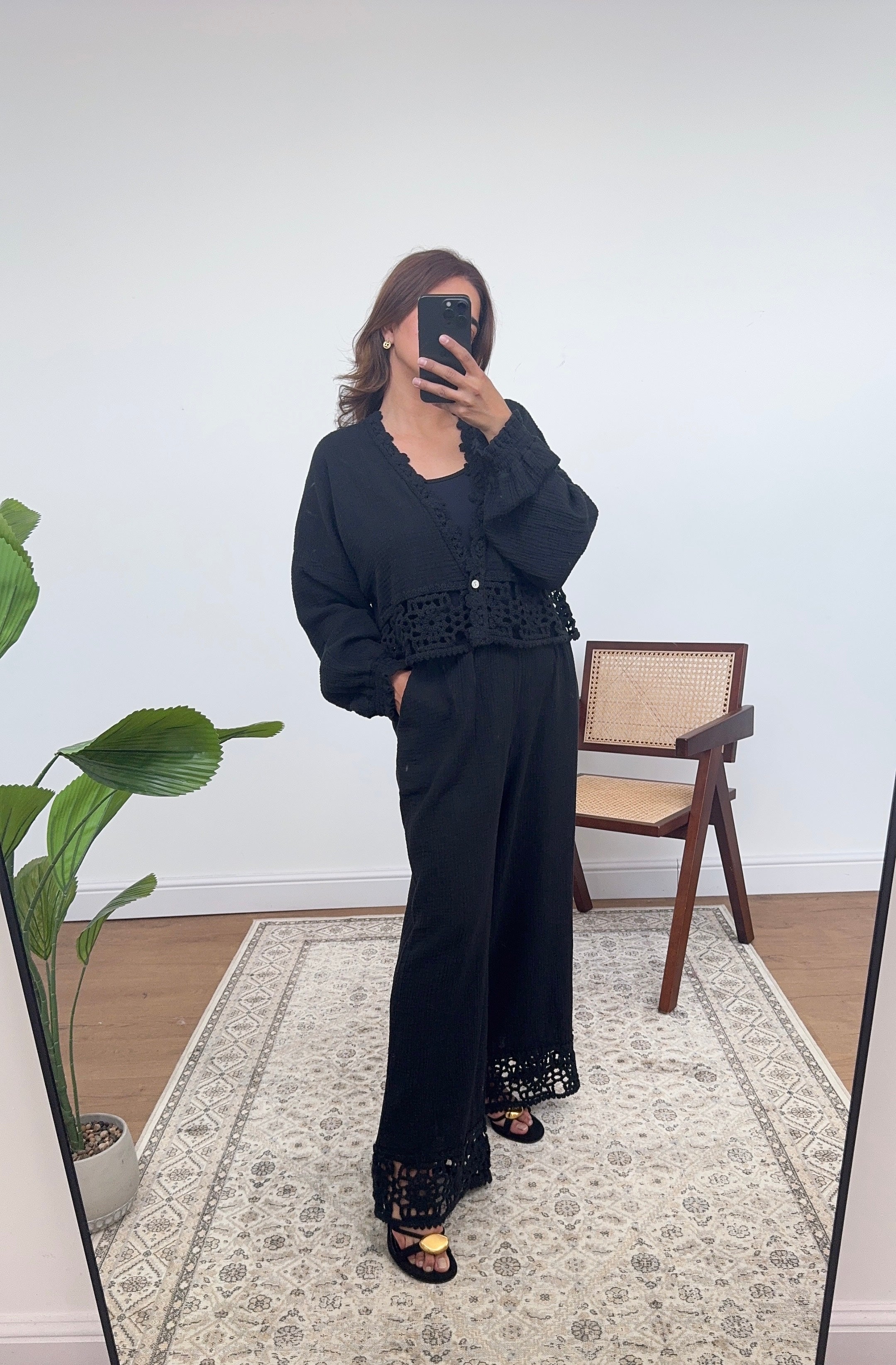 ENSEMBLE CROCHET NOIR - HALI