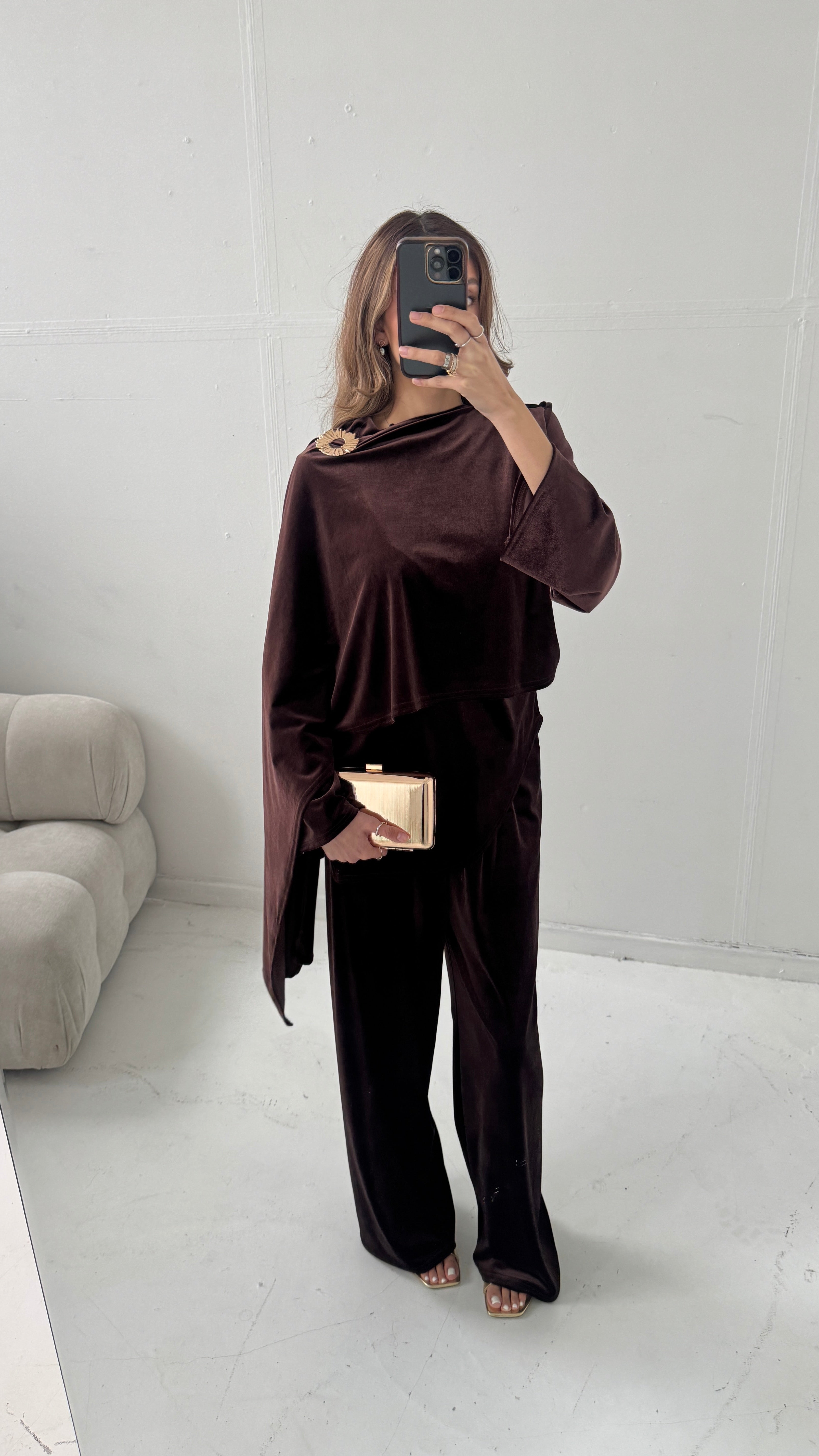 ENSEMBLE FOULARD VELOURS COCO AVEC DORÉ BROCHE - NURA