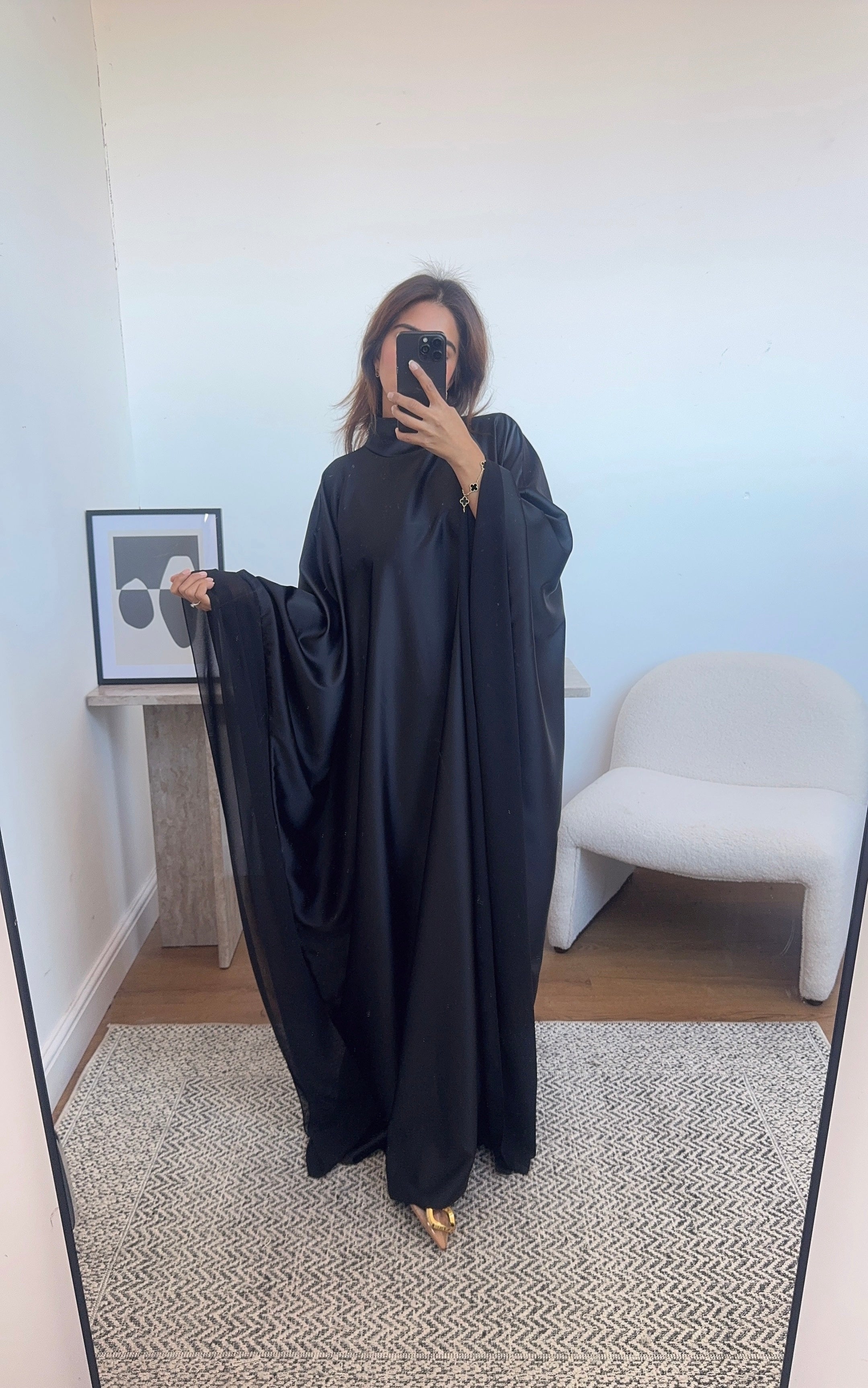 ROBE COL MONTANT LONG NOIR AVEC COL FOULARD - LAYA