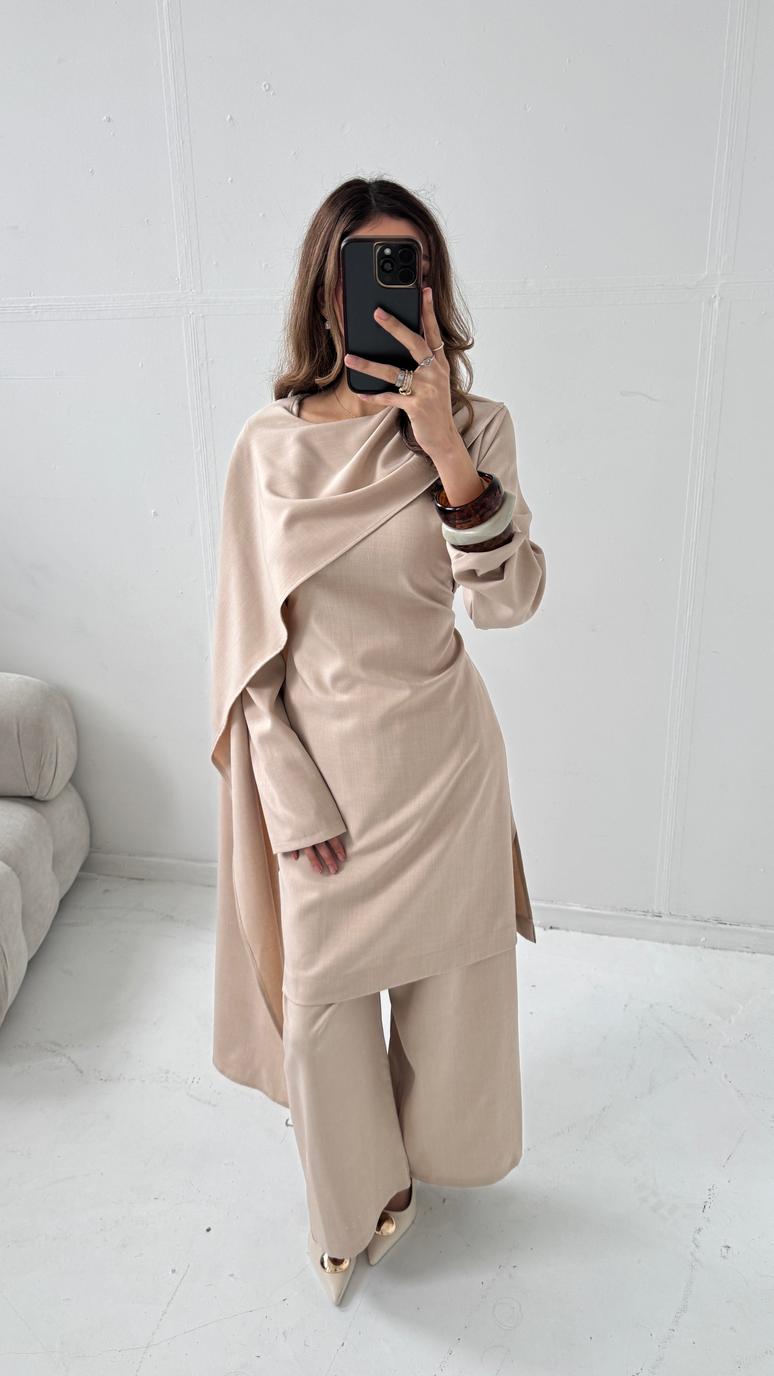 BEIGE DRAPÉ ENSEMBLE - ATHEER