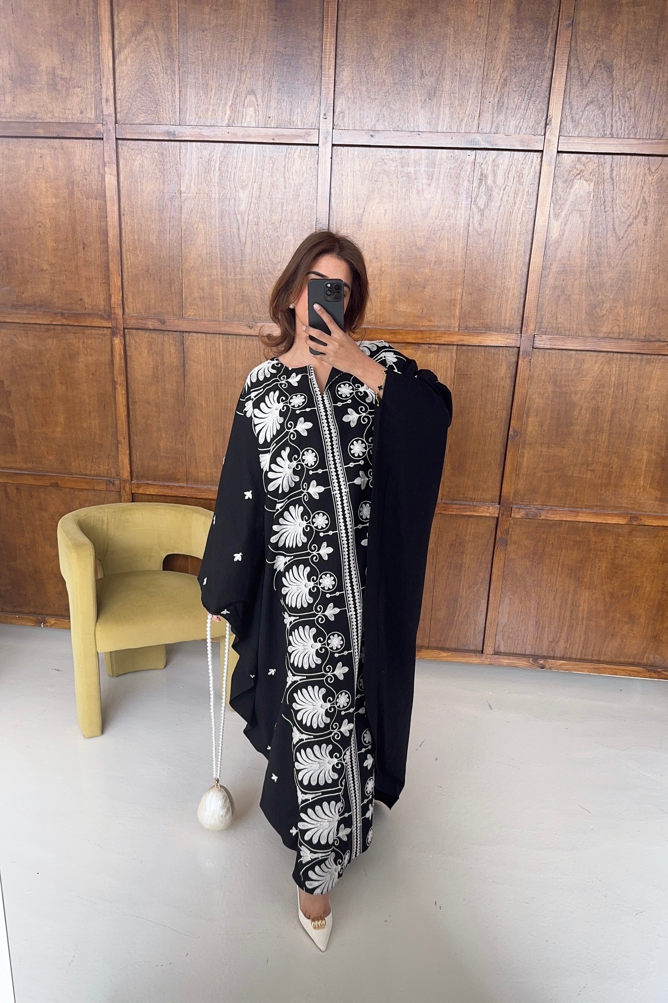 CAFTAN BRODÉ NOIR - LAYLA