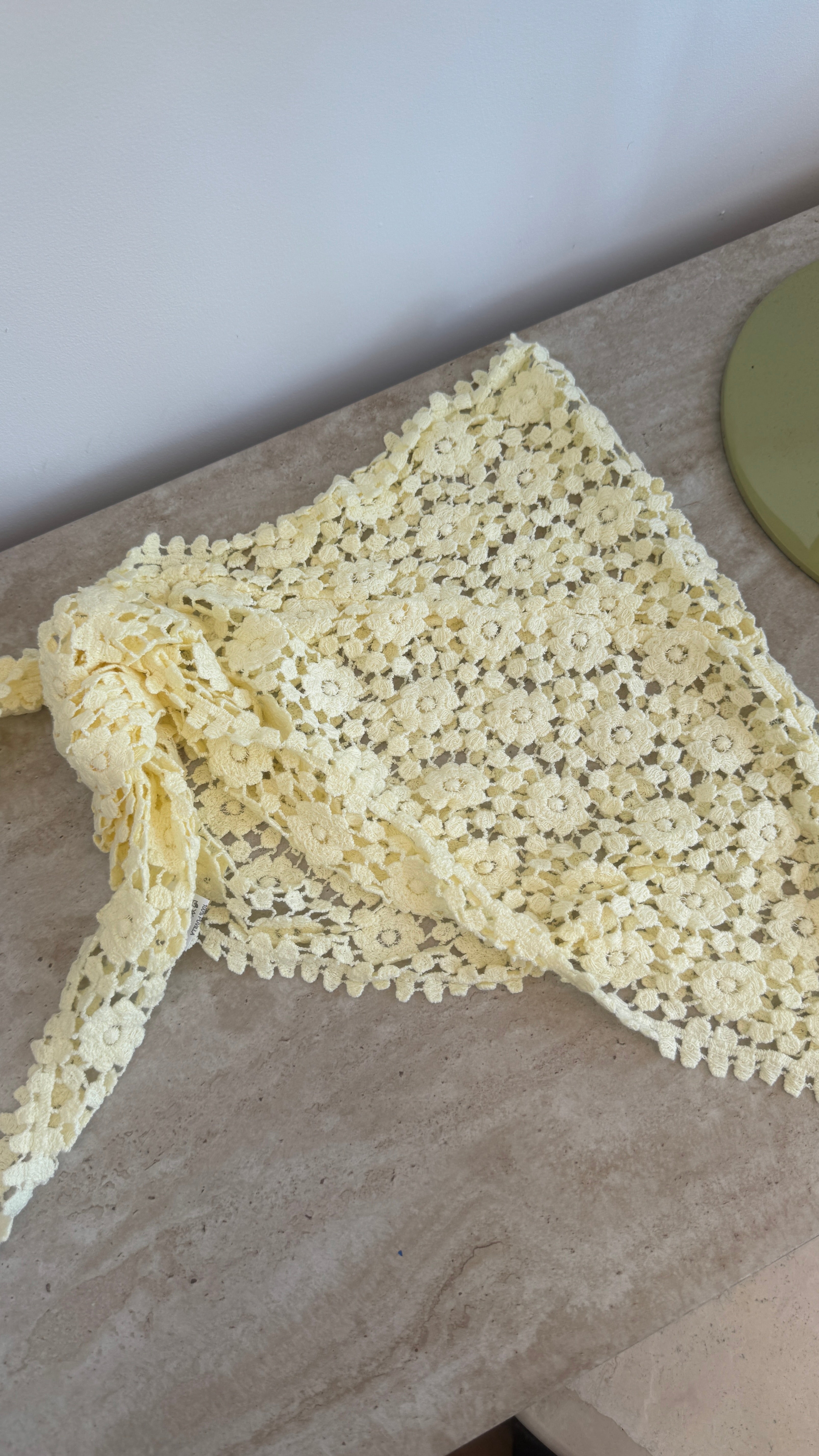 BUTTER JAUNE CROCHET TAILLE CEINTURE