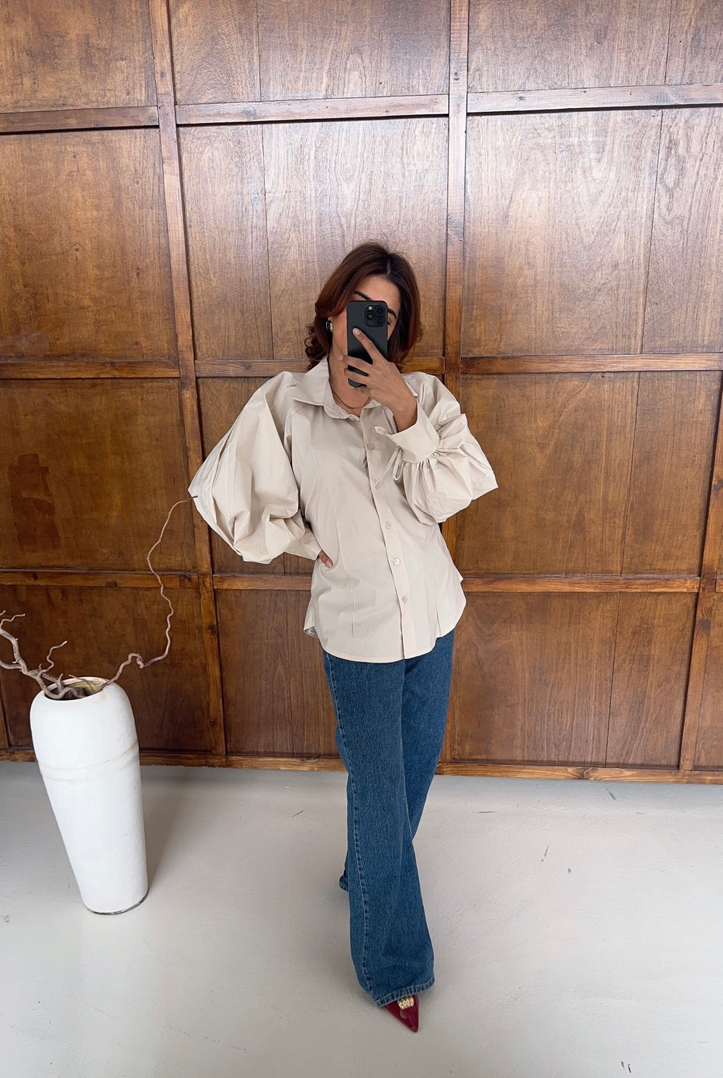 BEIGE VOLUMINOUS MANCHES DOS NOUÉ CHEMISE - RARA