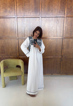 ROBE BRODÉ BLANC/MARINE - SARIA