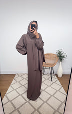ABAYA AVEC ATTACHE FOULARD TAUPE - LAYLI