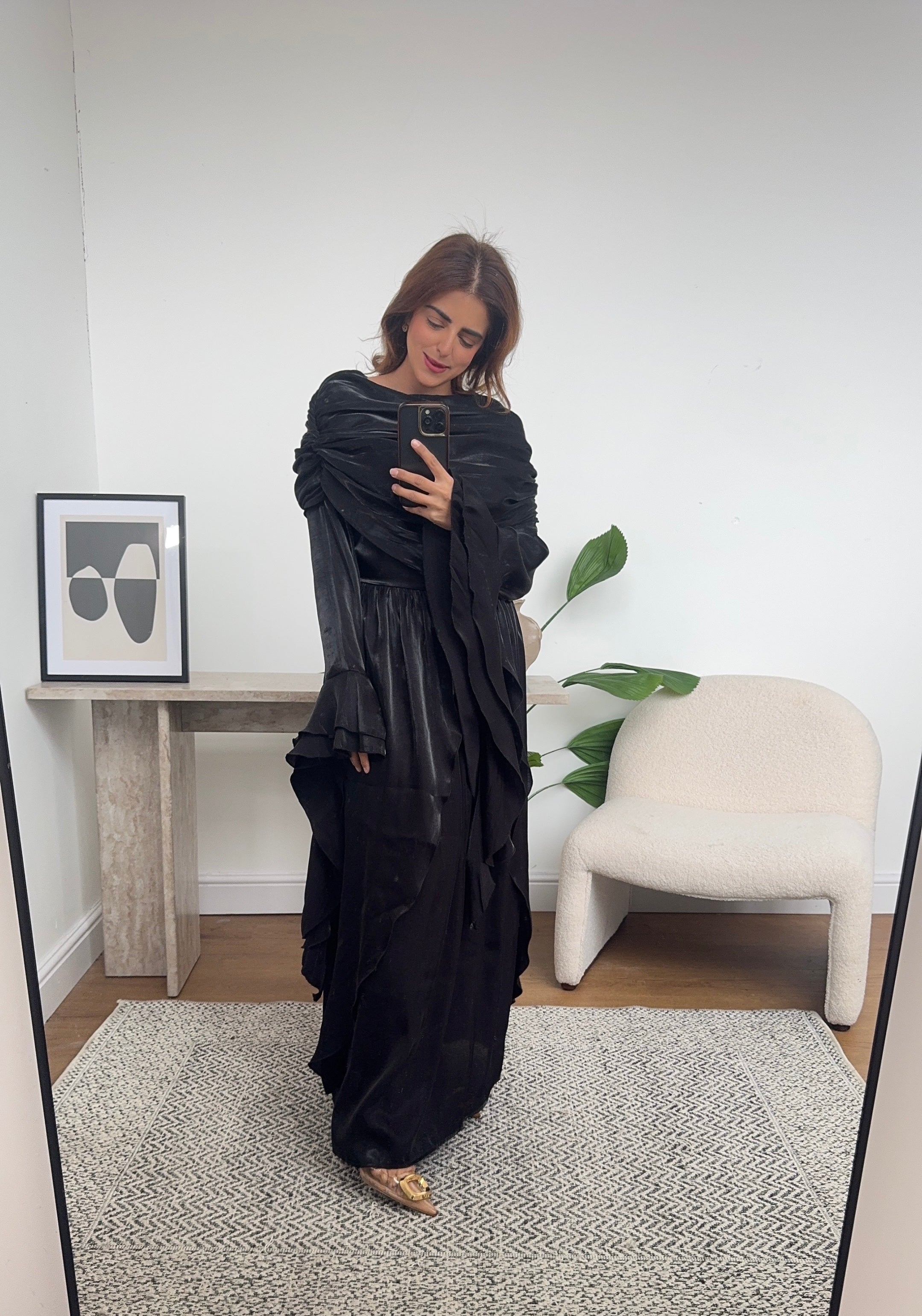 ROBE ÉVASÉ MANCHES NOIR - GRECIA