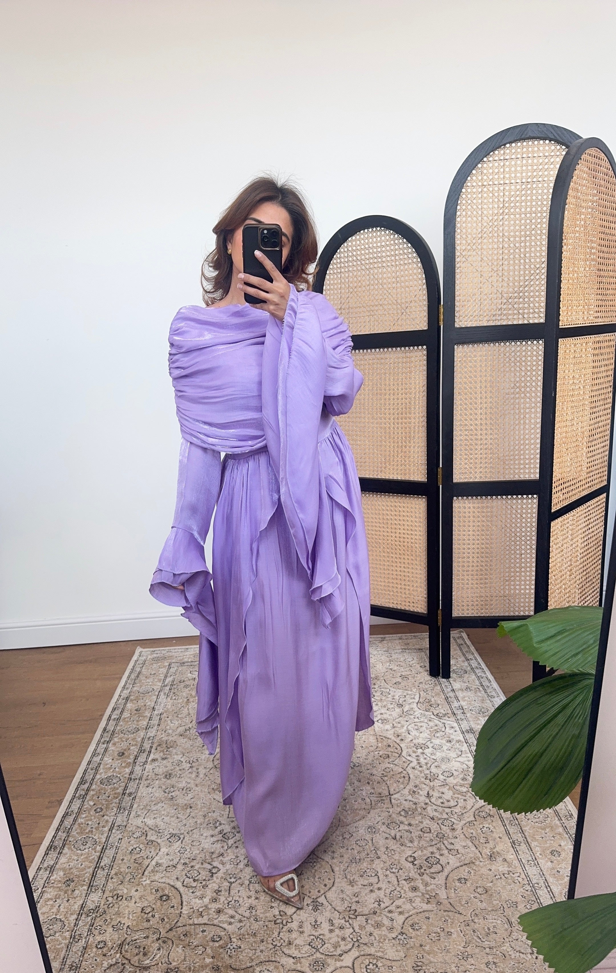 ROBE ÉVASÉ MANCHES LILAS - GRECIA