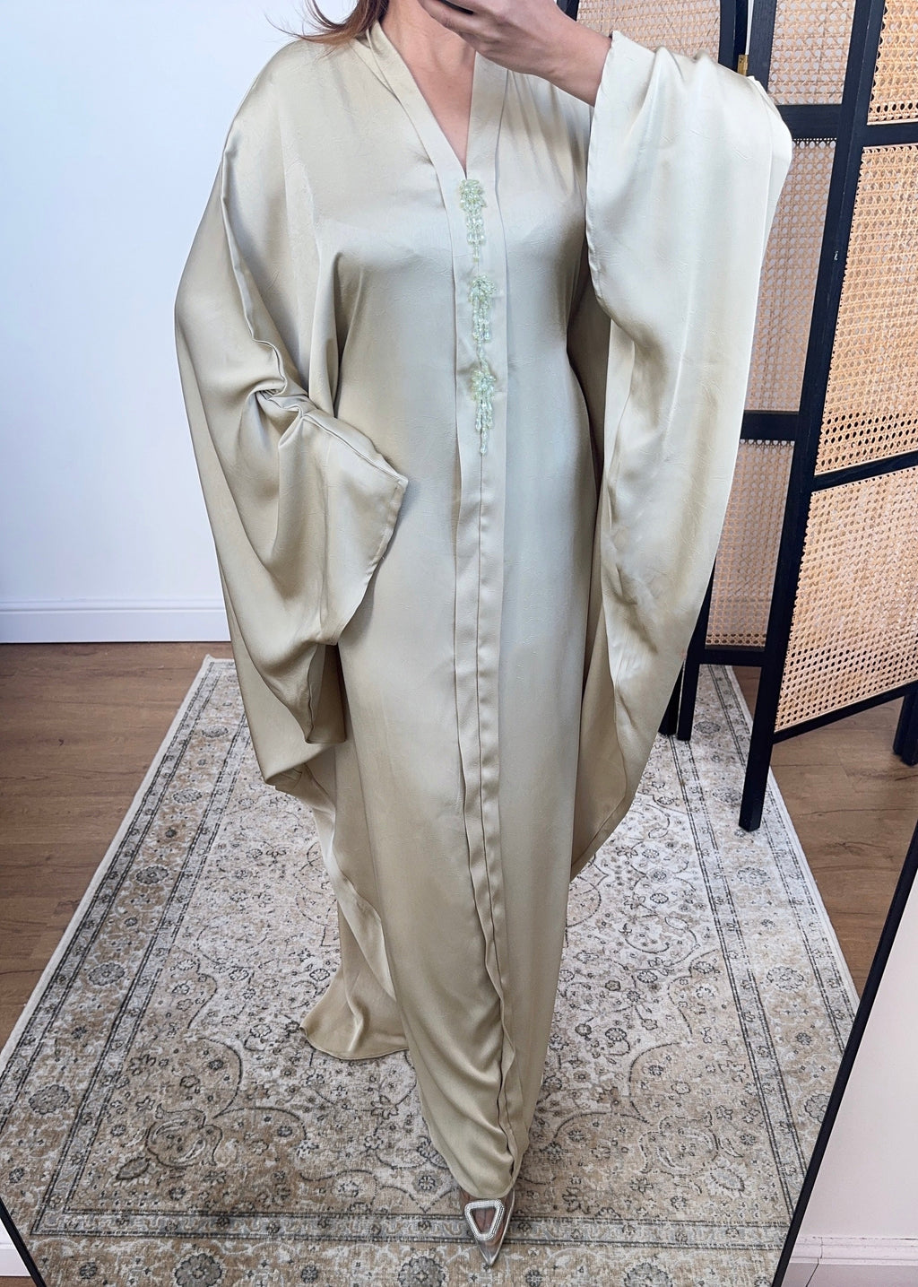 CAFTAN PAPILLON VERT AVEC BEADWORK - AYMA