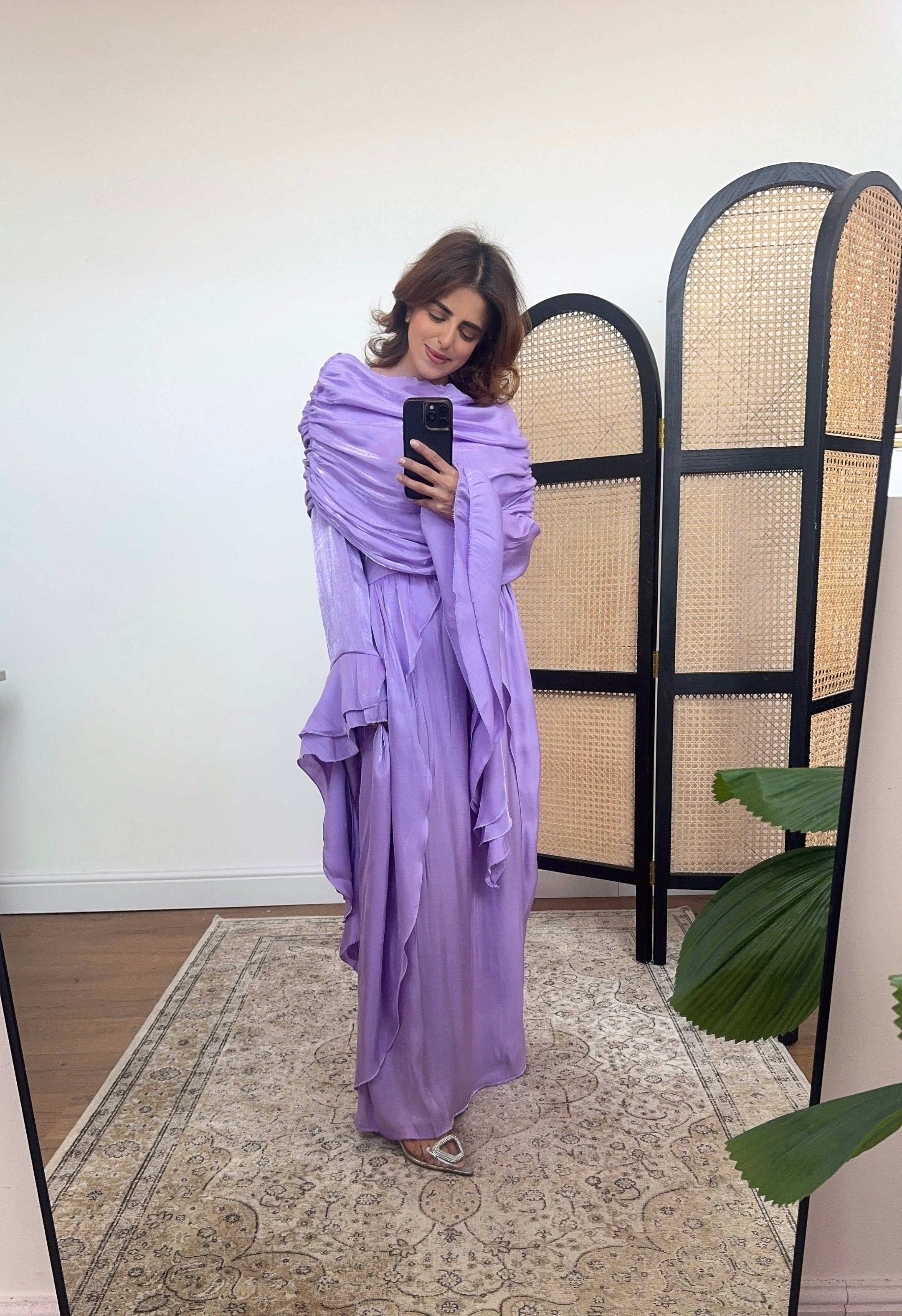 ROBE ÉVASÉ MANCHES LILAS - GRECIA