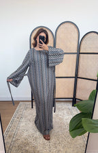 ROBE ZIGZAG CROCHET NOIR AVEC CEINTURE - YAITA